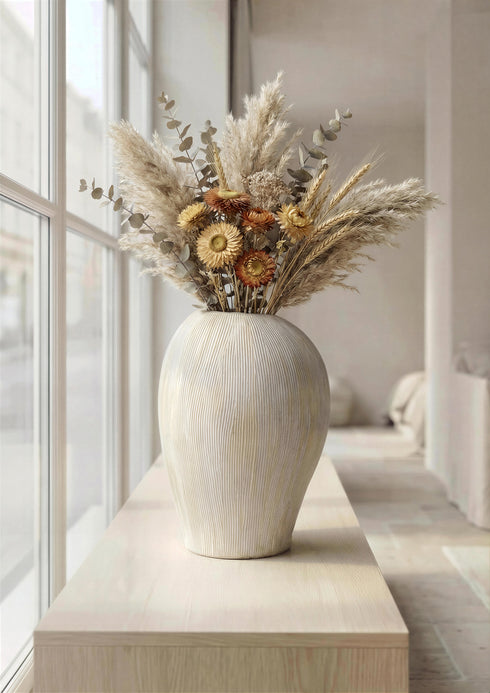 Estrid, Vase, H35xW22xD16,5cm, Dust White
