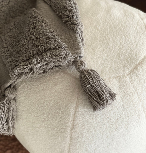 Bohemian, Throw, W130xL150 cm, Grey, Thassel